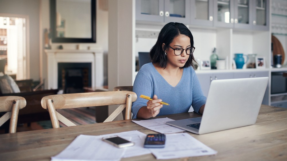 Image: Woman working on laptop