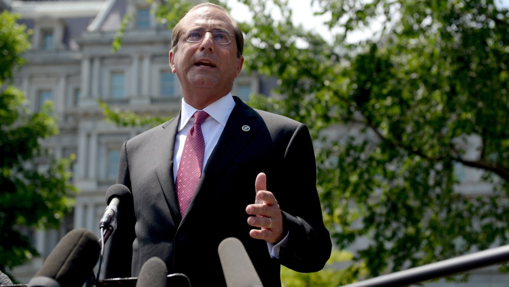 Image: U.S. Secretary of Health and Human Services Azar at the White House