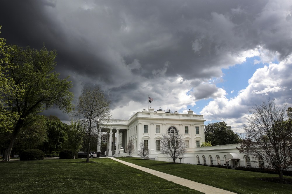 Kudlow Says U.S. Economy May Re-Open In Four To Eight Weeks