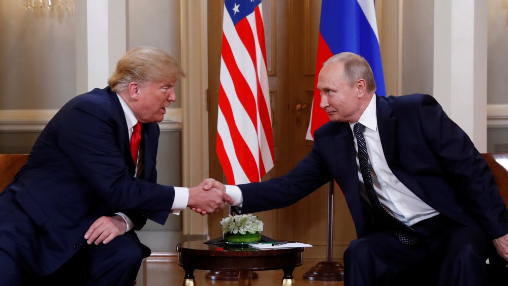 Image: Trump meets with Putin in Helsinki, Finland