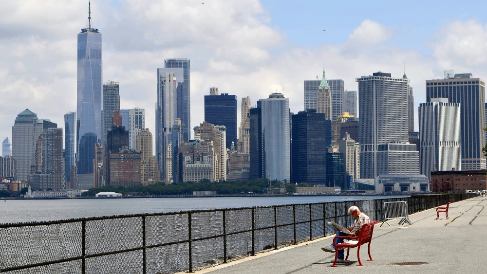 Image: US-HEALTH-VIRUS-TOURISM