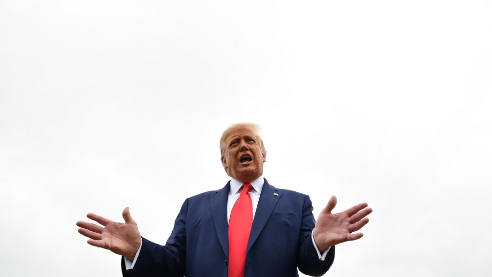 Image: US-POLITICS-TRUMP-DEPART