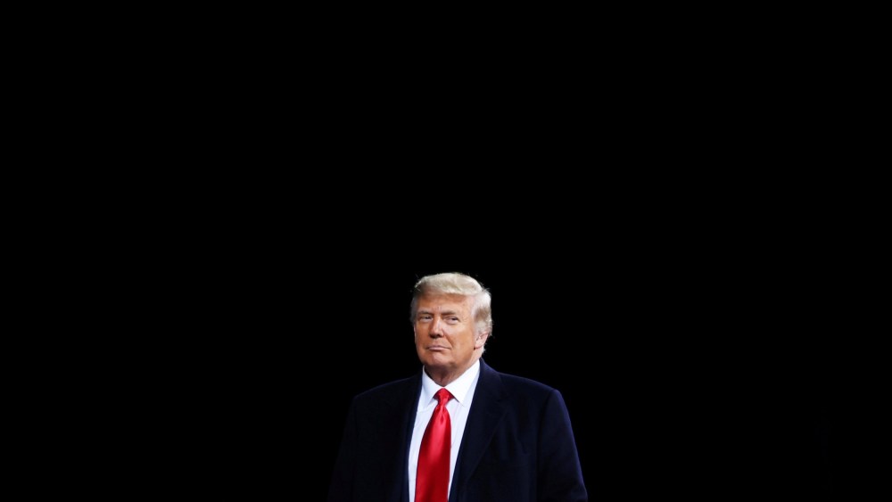 Image: FILE PHOTO: U.S. President Trump campaigns for Republican U.S. senators Perdue and Loeffler during a rally in Valdosta, Georgia