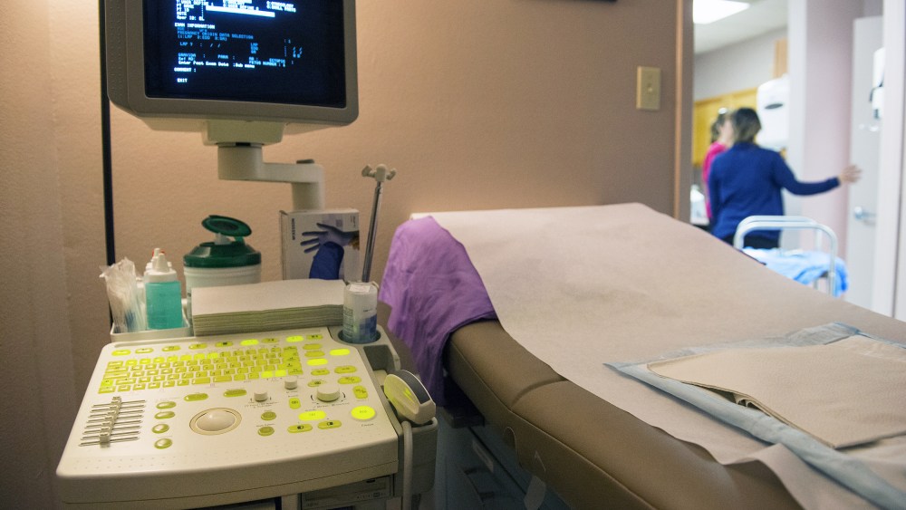 Image: Inside The Whole Women's Health Abortion Clinic As Scalia Death Upends Case Involving Texas Abortion Safety Rules