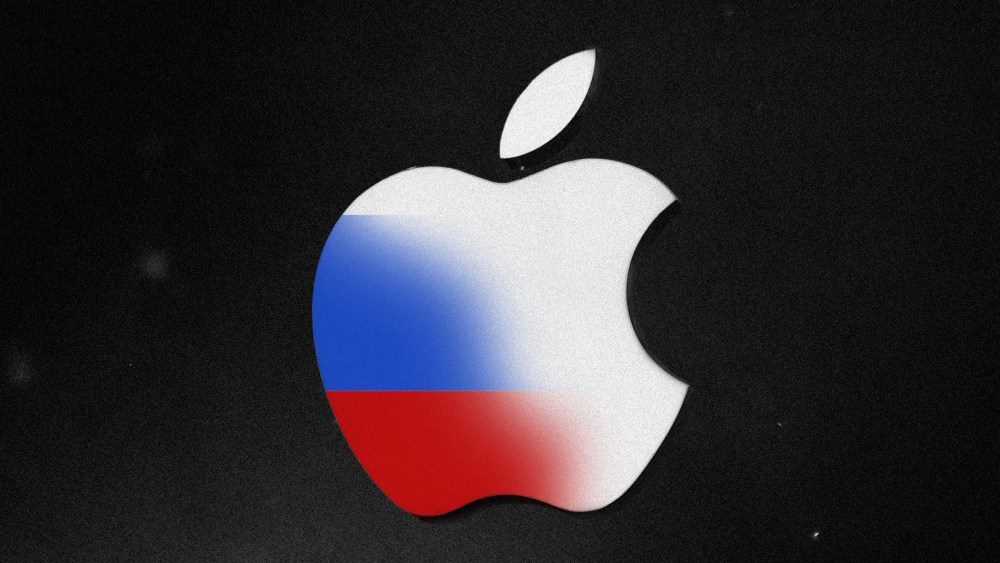 Photo illustration: The colors of the Russian flag fading off the Apple logo.
