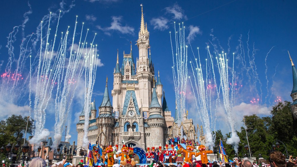 Image: Disney Parks Magical Christmas Day Parade