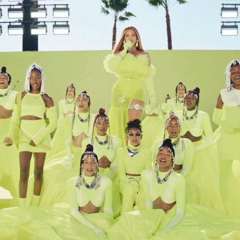 Beyonc? performs at the Academy Awards on Sunday.