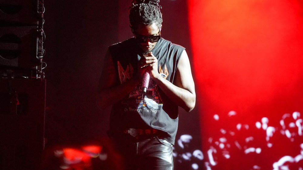Image: Rapper Young Thug on stage.