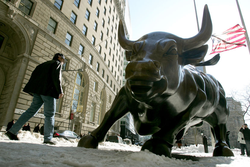 Image: bronze 'Charging Bull' sculpture that symbolizes Wall Street