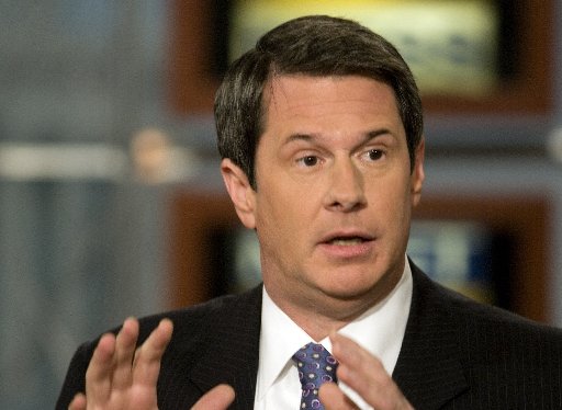 Senator David Vitter (R-LA) speaks during a live taping of "Meet the Press" at NBC's studios January 28, 2007 in Washington, DC. (Photo by Brendan Smialowski/Getty Images)