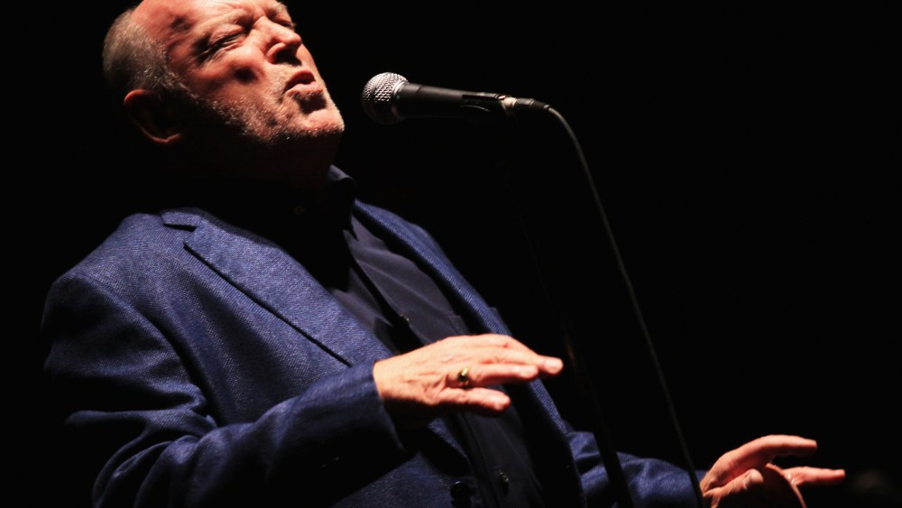 Singer Joe Cocker performs during the "Hard Knocks Tour 2011" at Auditorium Parco Della Musica on July 27, 2011 in Rome, Italy. (Photo by Ernesto Ruscio/Getty)