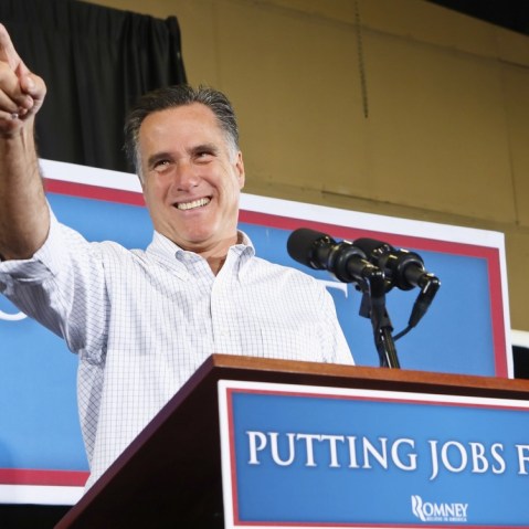 Romney falsely accuses Obama of aiming to 'undermine' military voting rights