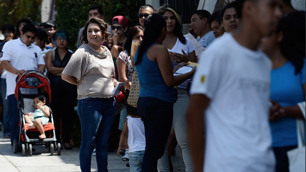 Young Immigrants Apply For Obama Administration's Temporary Deportation Reprieve