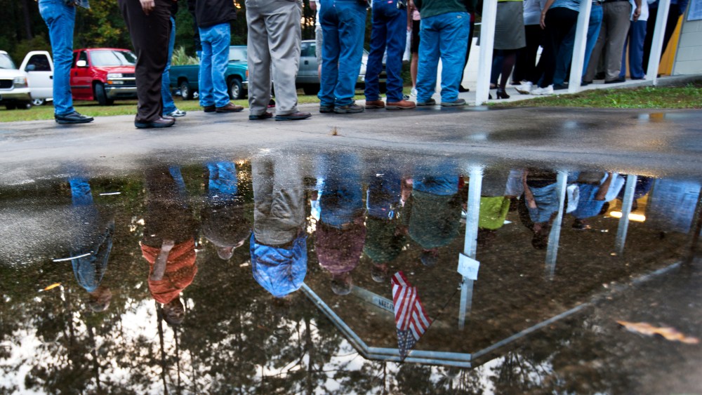 People line up to vote on November 6, 2012 in Crawfordville, Florida.
