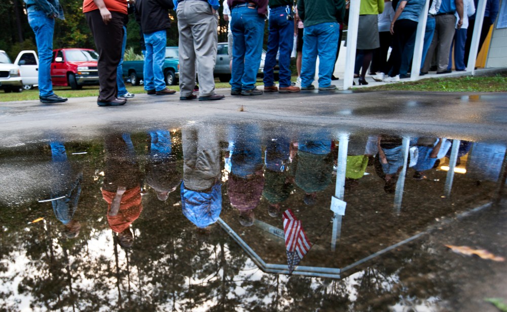 People line up to vote on November 6, 2012 in Crawfordville, Florida.