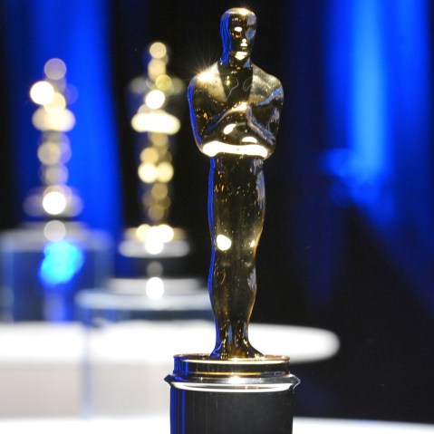 BEVERLY HILLS, CA - FEBRUARY 04:  Oscar statue is displayed at the 85th Academy Awards Nominations Luncheon at The Beverly Hilton Hotel on February 4, 2013 in Beverly Hills, California.  (Photo by Alberto E. Rodriguez/Getty Images)
