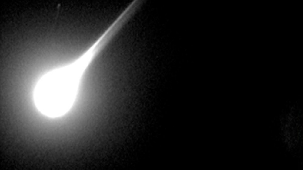 File Photo: This image taken with a meteorite tracking device developed by George Varros, shows a meteorite as it enters Earth's atmosphere during the Leonid meteor shower November 19, 2002. The device, which is deployed on board a NASA DC-8, tracks...