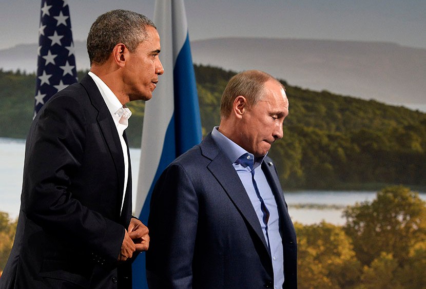 US President Barack Obama (L) holds a bilateral meeting with Russian President Vladimir Putin during the G8 summit at the Lough Erne resort near Enniskillen in Northern Ireland, on June 17, 2013. (Photo by Jewel Samad/AFP/Getty Images)