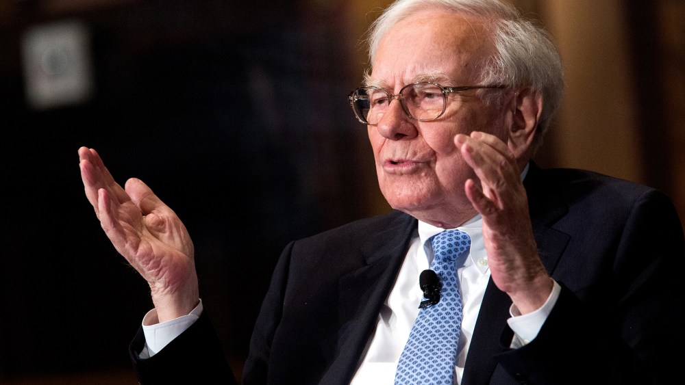 Warren Buffett, chairman of the board and CEO of Berkshire Hathaway, speaks in Gaston Hall at Georgetown University, Sept. 19, 2013 in Washington, DC. (Photo by Drew Angerer/Getty)
