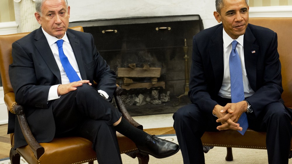 US President Barack Obama and Israeli Prime Minister Benjamin Netanyahu meet in the Oval Office of the White House, Sept. 30, 2013.