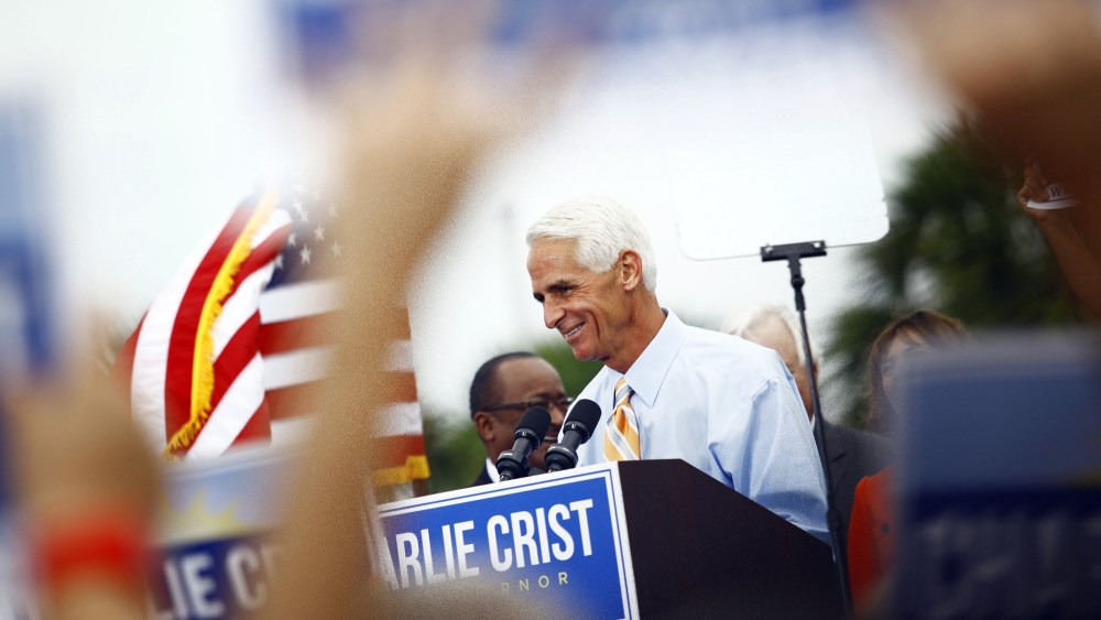 Charlie Crist announces that he will run for Governor in St. Petersburg, Fla. Nov. 4, 2013.