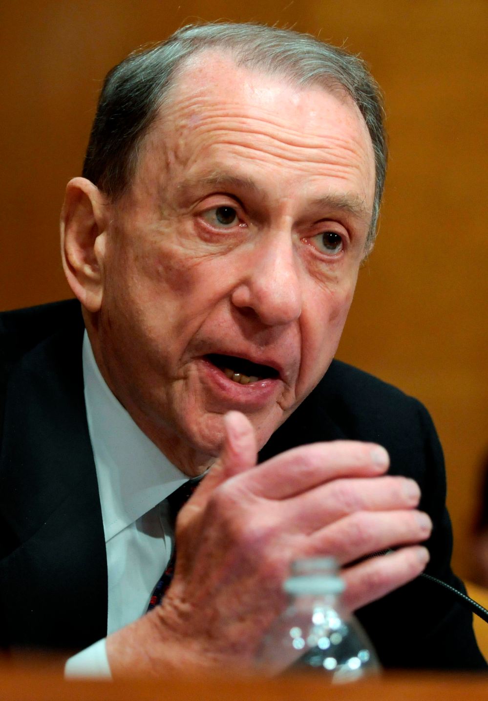 Arlen Specter (Reuters/Mike Theiler)