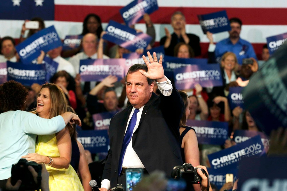 Republican U.S. presidential candidate and New Jersey Governor Chris Christie formally announces his campaign for the 2016 Republican presidential nomination during a kickoff rally at Livingston High School in Livingston, New Jersey, June 30, 2015.