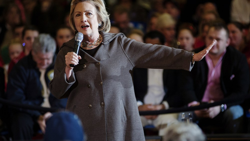 Presidential Candidate Hillary Clinton speaks to supporters during a town hall forum, Jan. 3, 2016, Derry, N.H. (Photo by Ryan Mcbride/ZUMA)