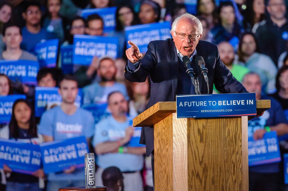 Democratic Presidential candidate Bernie Sanders speaks to supporters at a campaign rally on the New Haven green in New Haven, Conn., April 25, 2016. (Photo by Bill Shettle/ZUMA)