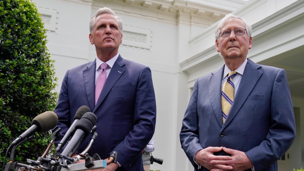 Kevin McCarthy,Mitch McConnell