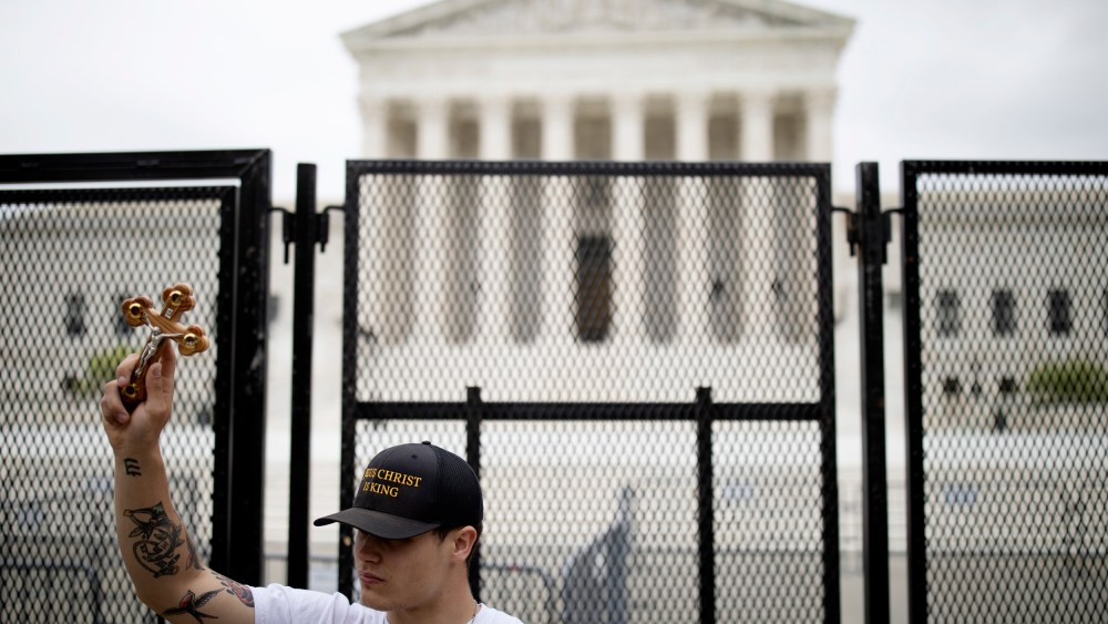 Leaked Report Indicates Supreme Court Set To Overturn Roe v. Wade