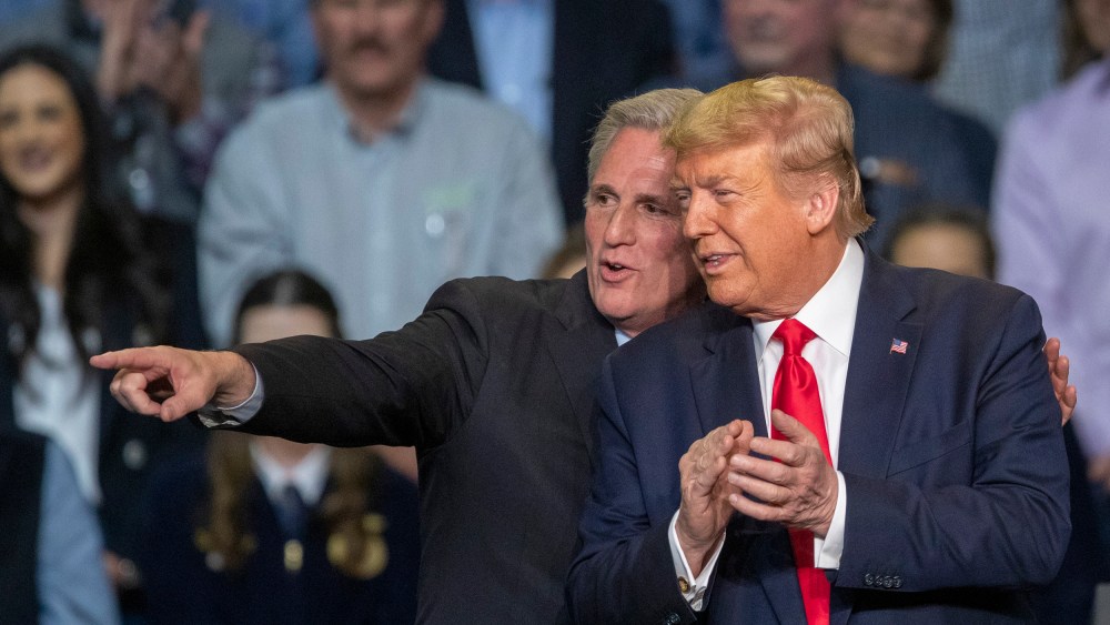 Image: Kevin McCarthy and Donald Trump