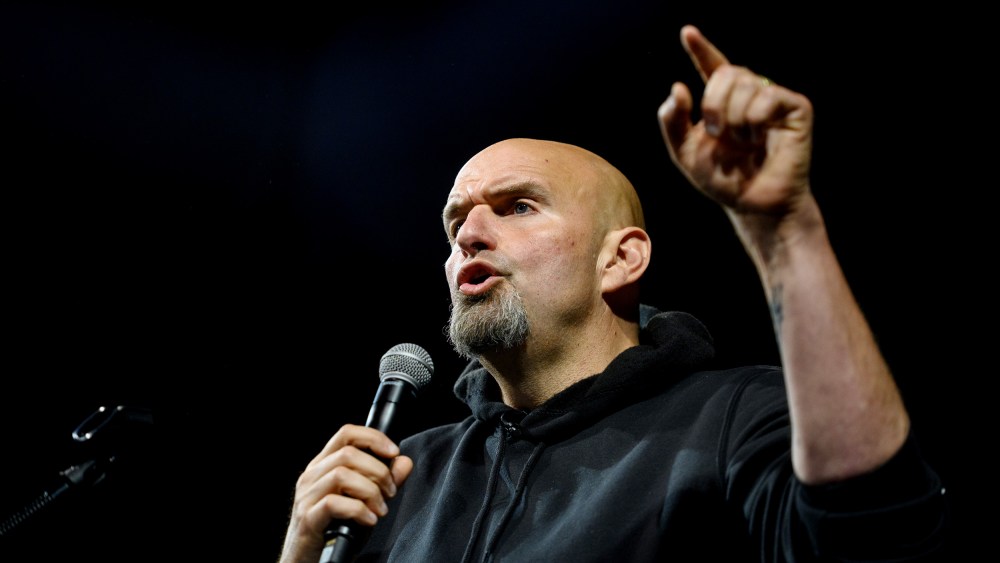 Democrats' Fetterman Restarts Rallies Against Oz After Stroke