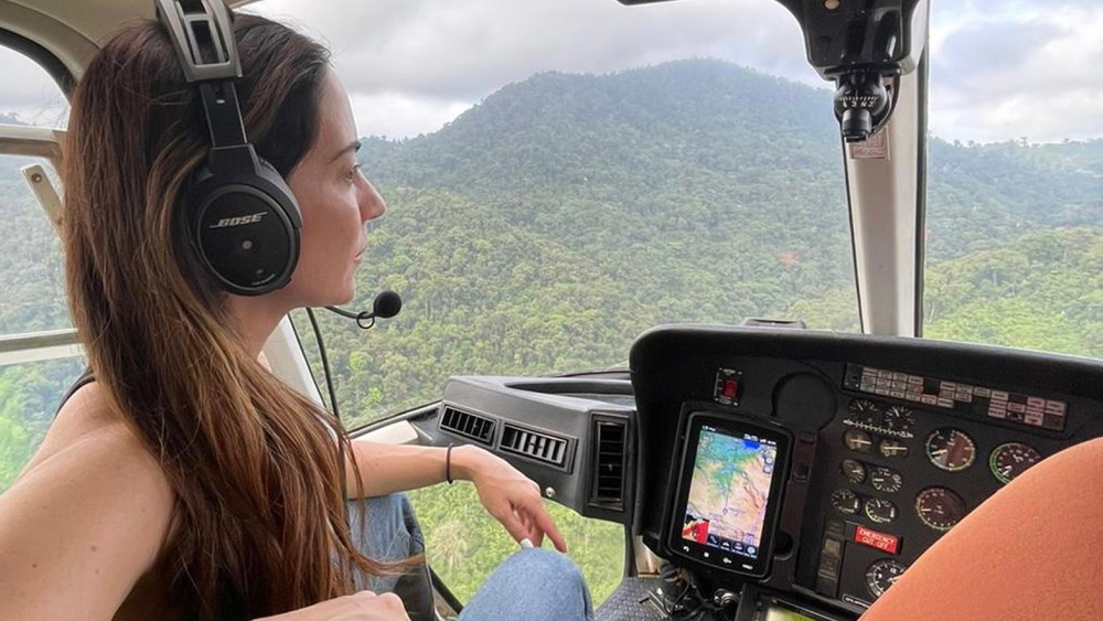 Mariana Atencio travels to Boquete, Panama in a helicopter