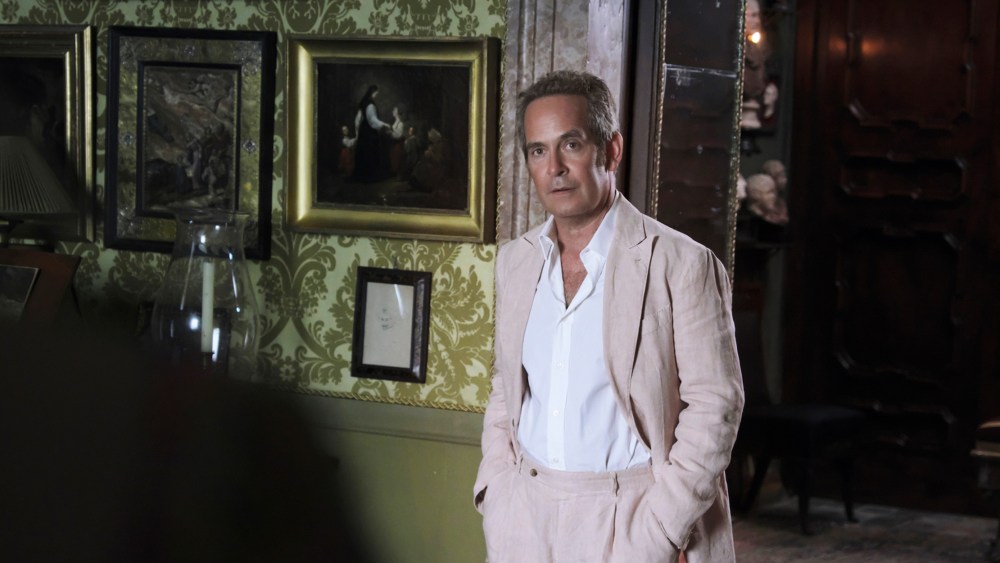 Image: Tom Hollander in a still from White Lotus
