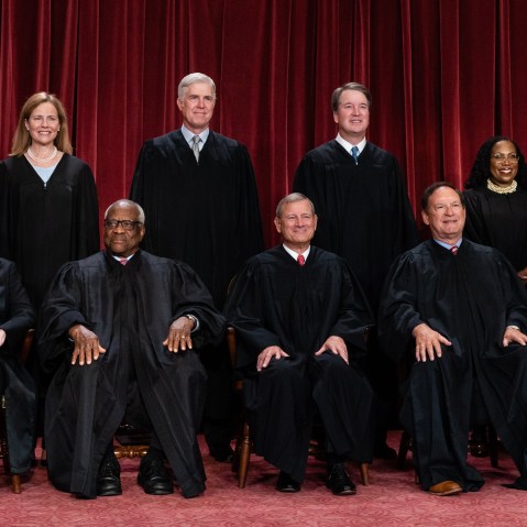 Image: Group Photograph Of U.S. Supreme Court Justices