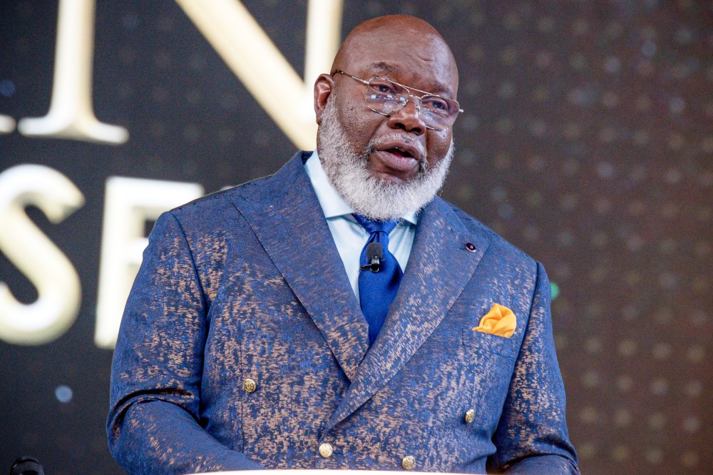 ATLANTA, GEORGIA - SEPTEMBER 22: Bishop T.D. Jakes speaks onstage during the grand finale Woman Thou Art Loosed! Homecoming at Georgia World Congress Center on September 22, 2022 in Atlanta, Georgia.