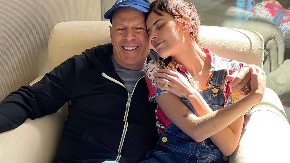 Tallulah Willis shares how she knew something was wrong with dad Bruce in emotional essay