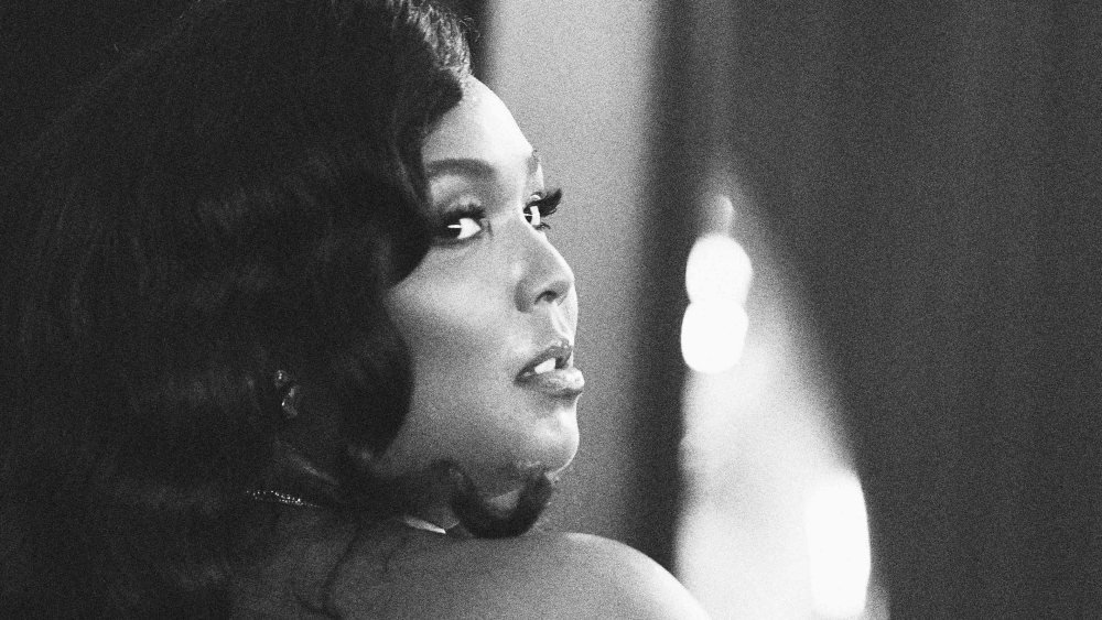 Lizzo Singer