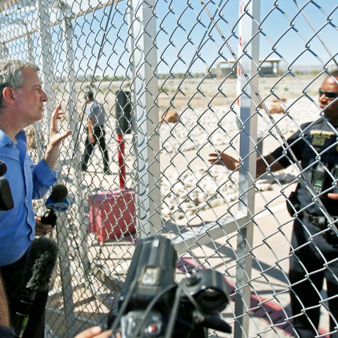 nyc mayor deblasio de blasio texas border