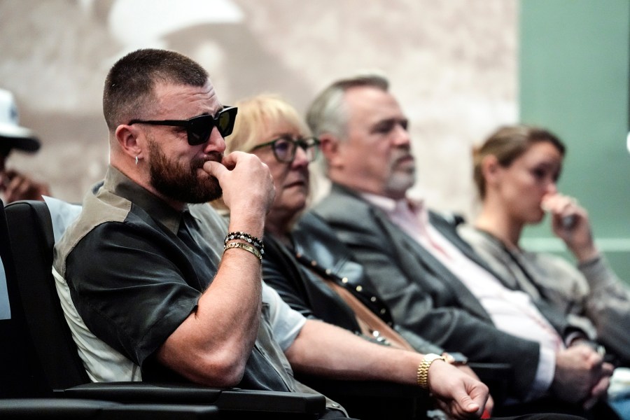 Image: Philadelphia Eagles' Jason Kelce's family