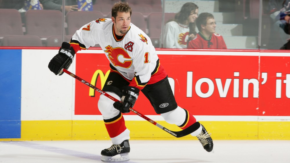 chris simon hockey cte brain disease death suicide