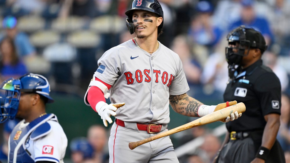 Boston Red Sox's Jarren Duran walks back to the dugout