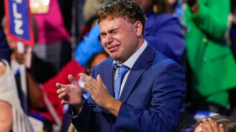 Image: emotion emotional cry gus walz chicago dnc tim walz son