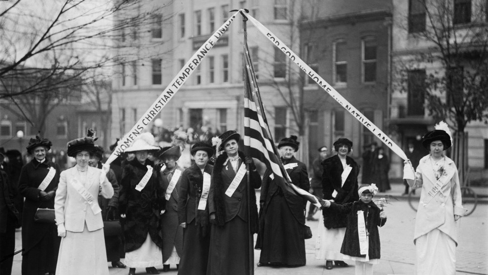 Members of the Woman's Christian Temperance Union (WCTU) march in Washington DC in 1909.