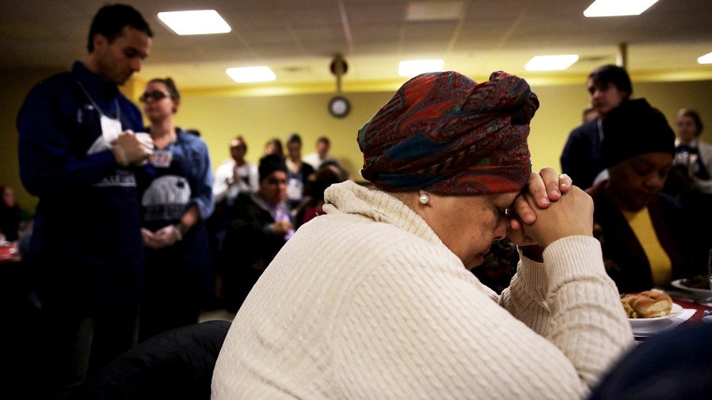 New York Rescue Mission Hosts Thanksgiving Meal For The Needy