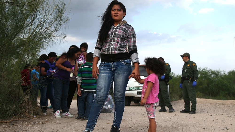U.S. Agents Take Undocumented Immigrants Into Custody Near Tex-Mex Border
