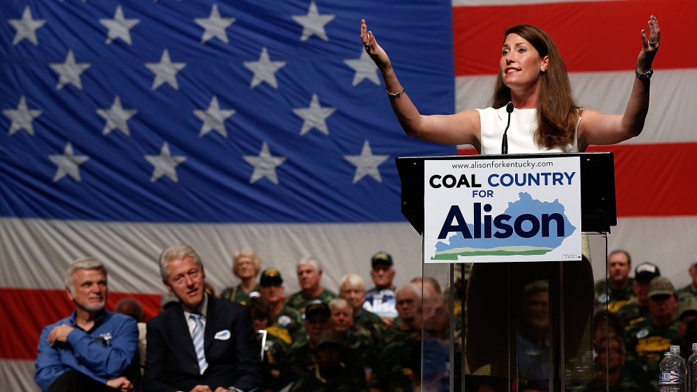Image: Bill Clinton Campaigns With Kentucky Senate Candidate Alison Grimes