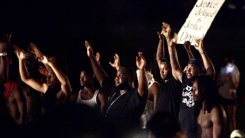 US-CRIME-RACE-POLICE-SHOOTING