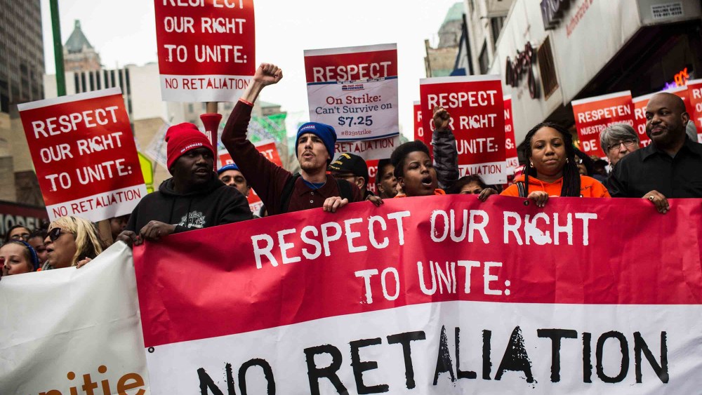 Fast Food Workers Organize Nat'l Walkout Over Low Wages